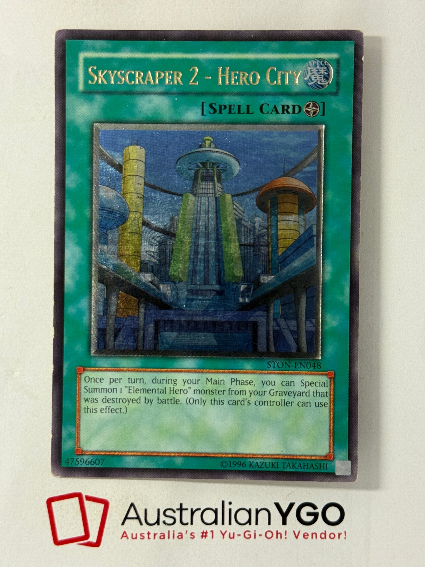 SKYSCRAPER 2 - HERO CITY STON-EN048 (UTR)