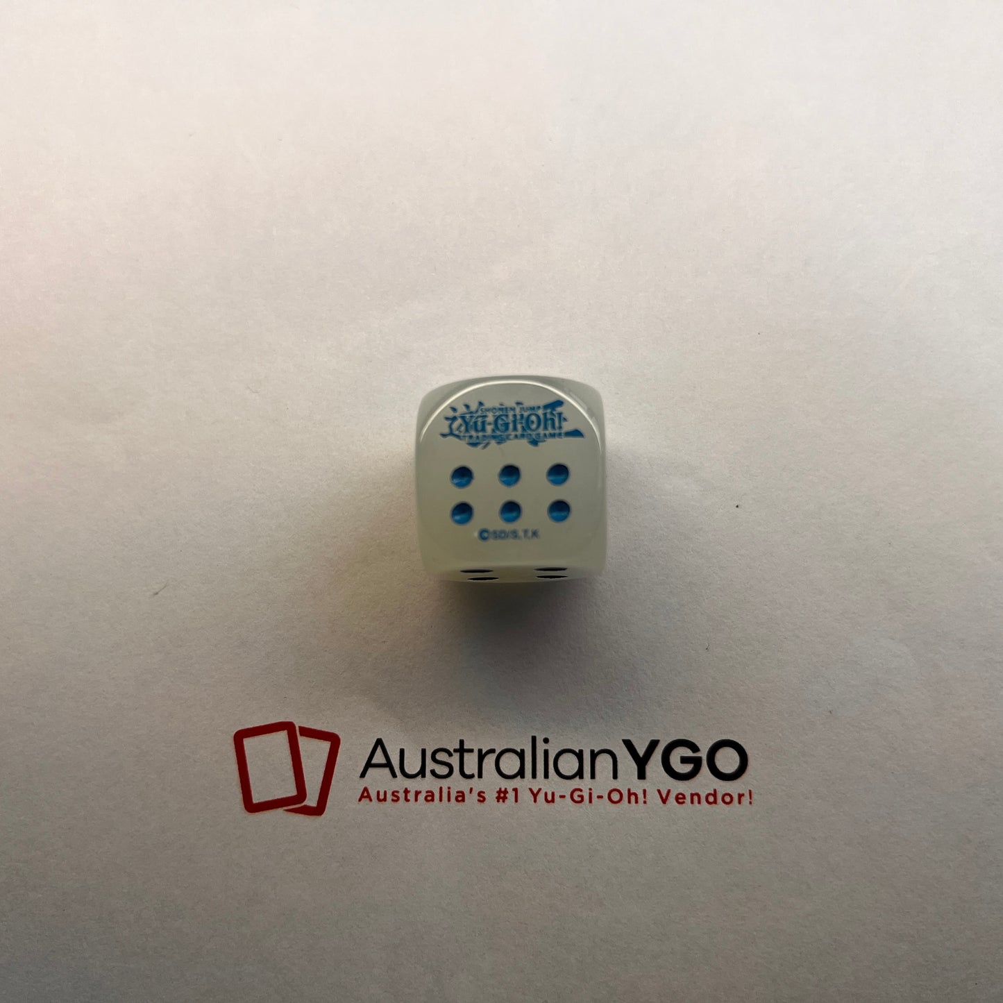 Yugioh Official Dice - Blue-Eyes Alternative White Dragon GREY