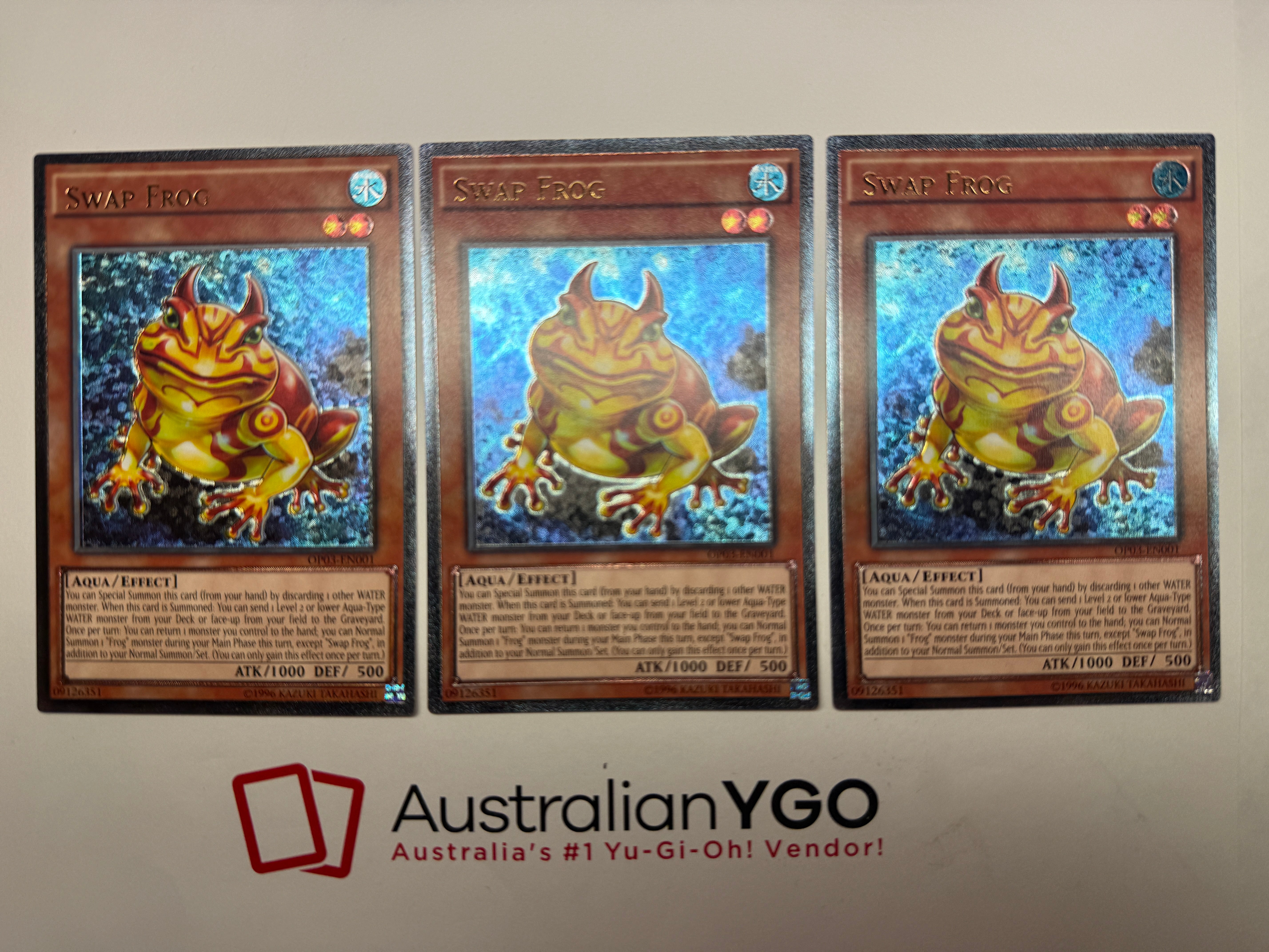 SWAP FROG OP03-EN001 Playset (UTR) Aus Ygo SWAP FROG OP03-EN001 Playset (UTR) Aus Ygo