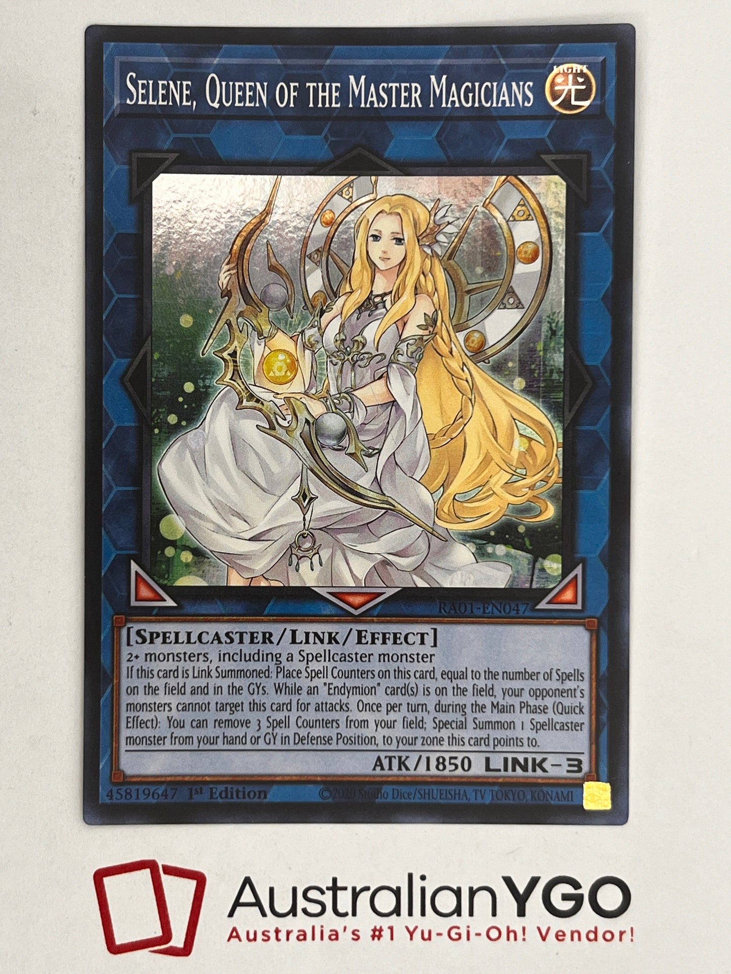 Selene, Queen of the Master Magicians (American) RA01-EN047