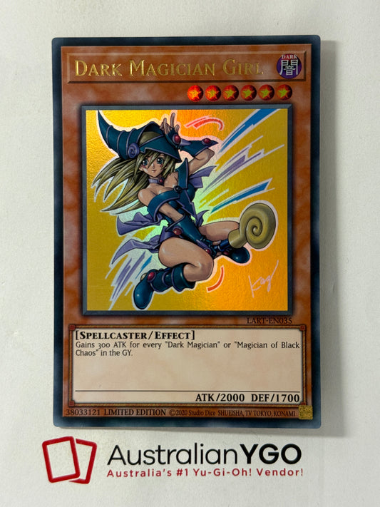 DARK MAGICIAN GIRL LART-EN035