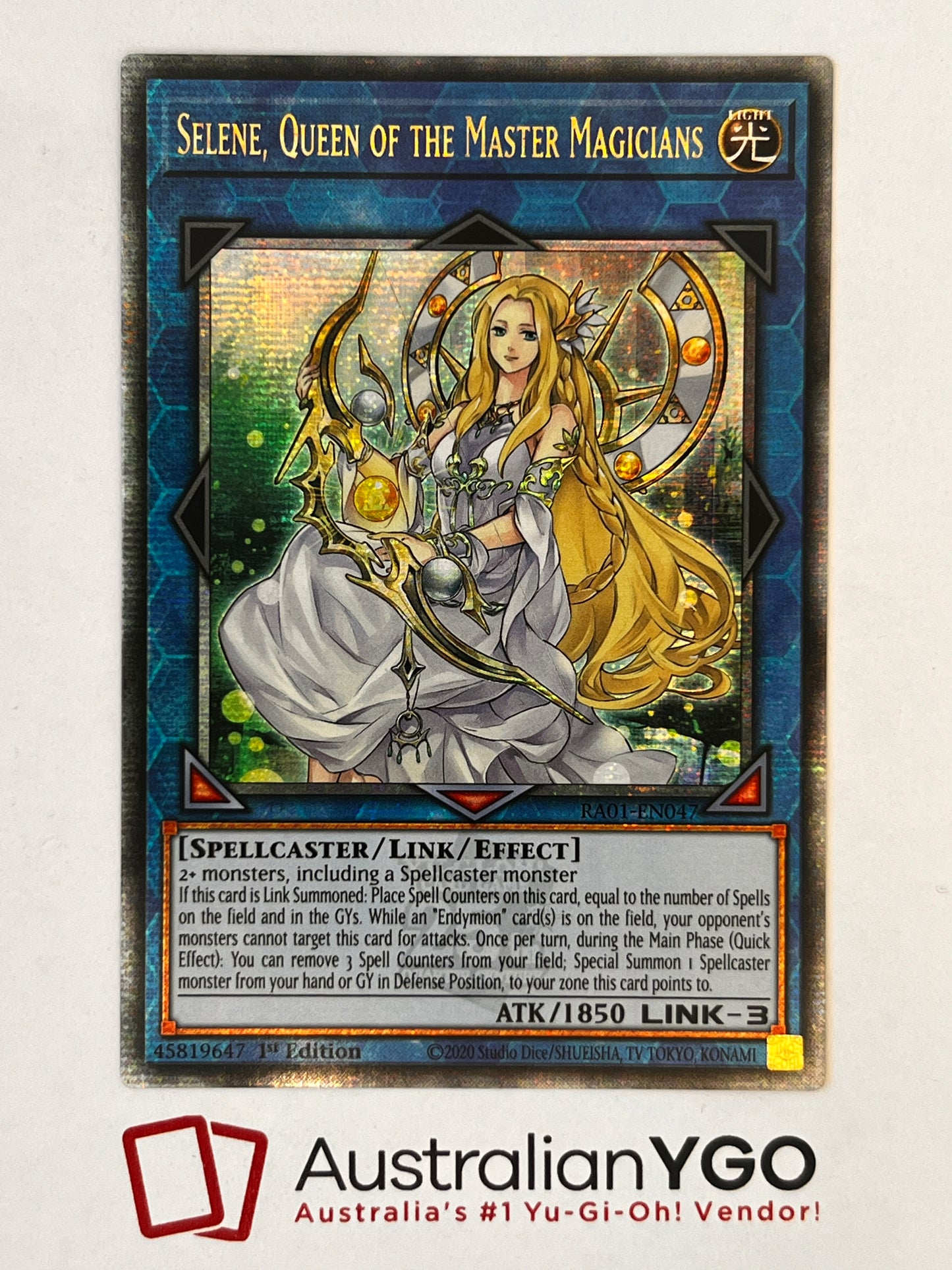 SELENE, QUEEN OF THE MASTER MAGICIANS RA01-EN047