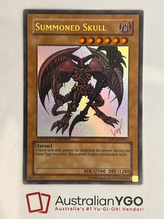 SUMMONED SKULL YAP1-EN003 Ultra Rare, Lightly Played, LIMITED EDITION.