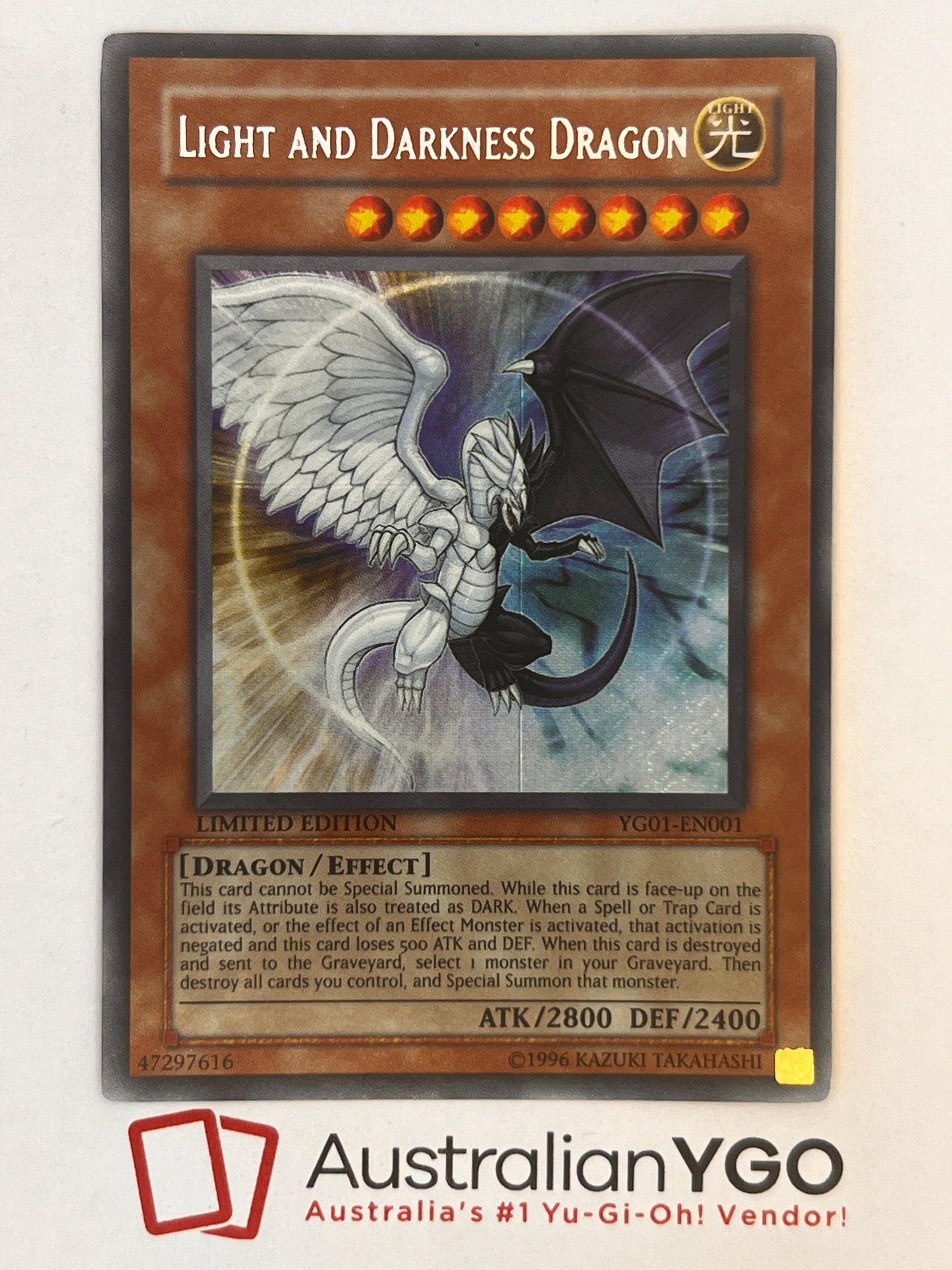 LIGHT AND DARKNESS DRAGON YGO1-EN001