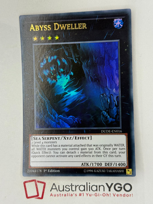 ABYSS DWELLER DUDE-EN016