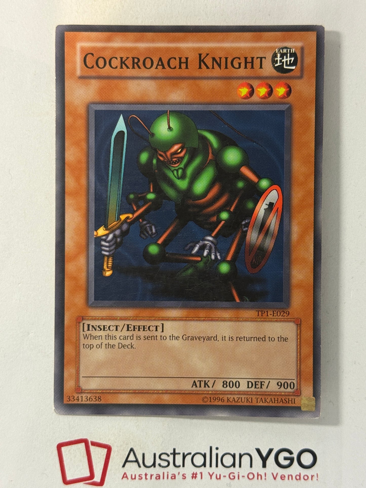 COCKROACH KNIGHT TP1-E029