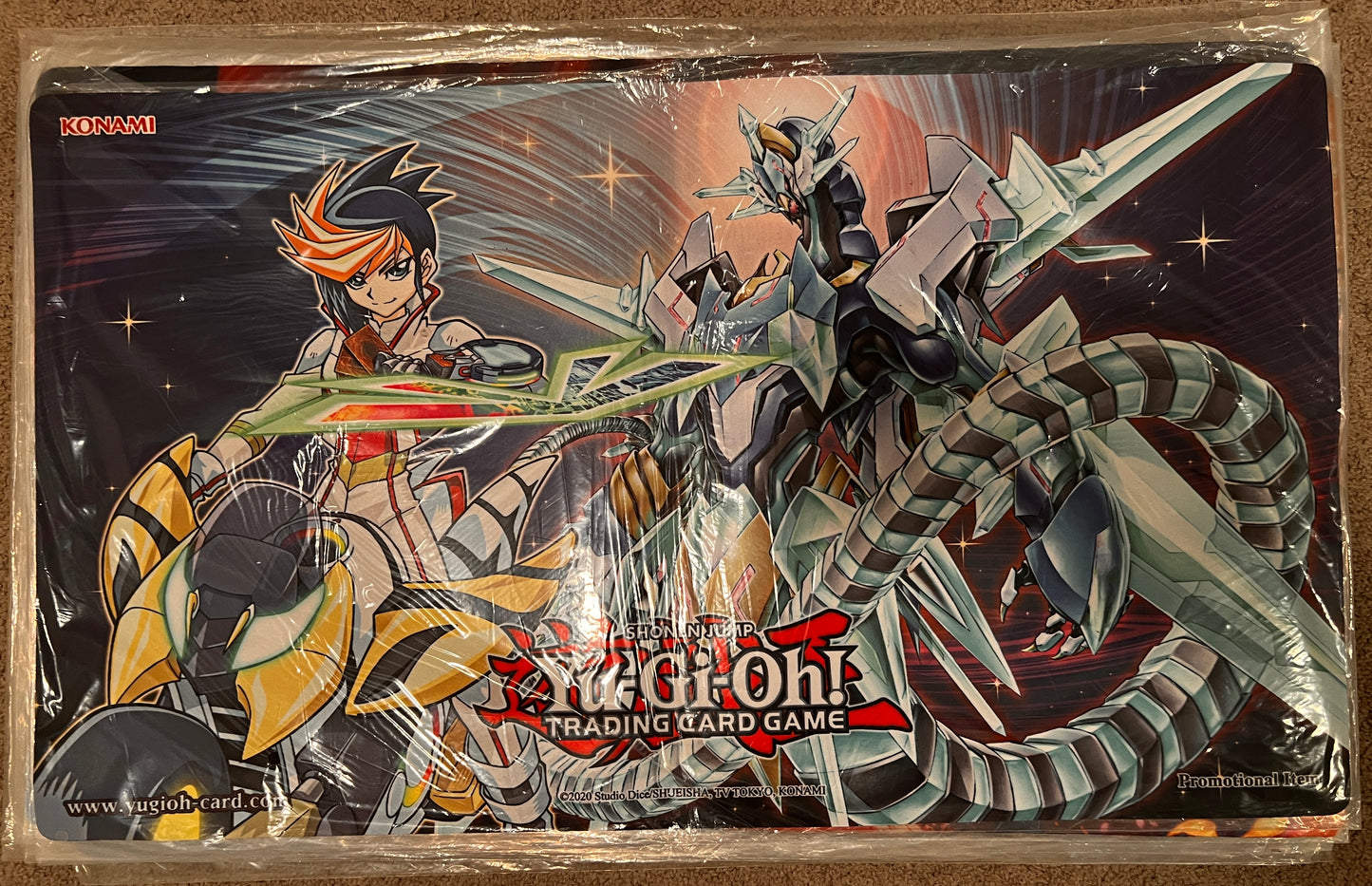 Official Yugioh Yugo & Crystal Clear Wing Synchro Dragon Win-A-Mat Playmat Sealed