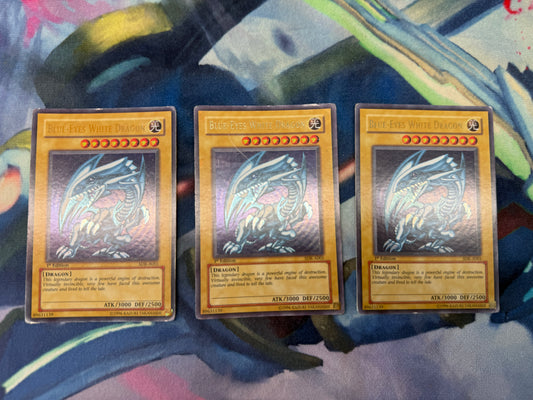 BLUE-EYES WHITE DRAGON SDK-A001 Playset