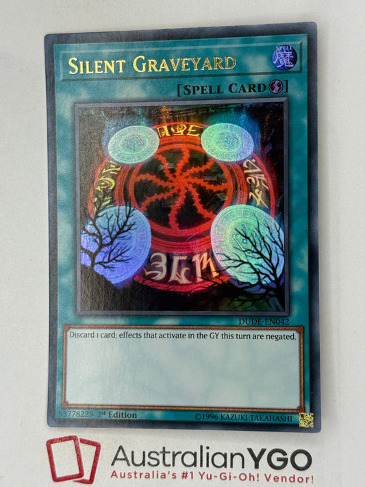 SILENT GRAVEYARD DUDE-EN042